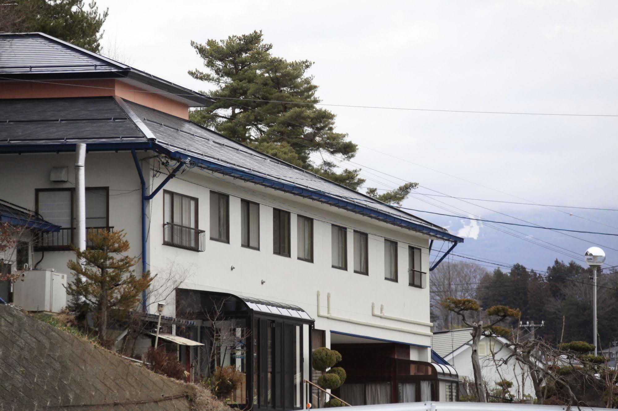 Hotel Togariishi Čino Exteriér fotografie